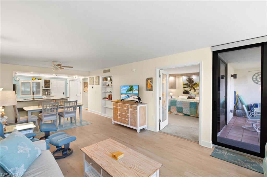 979 E Gulf DR D441
