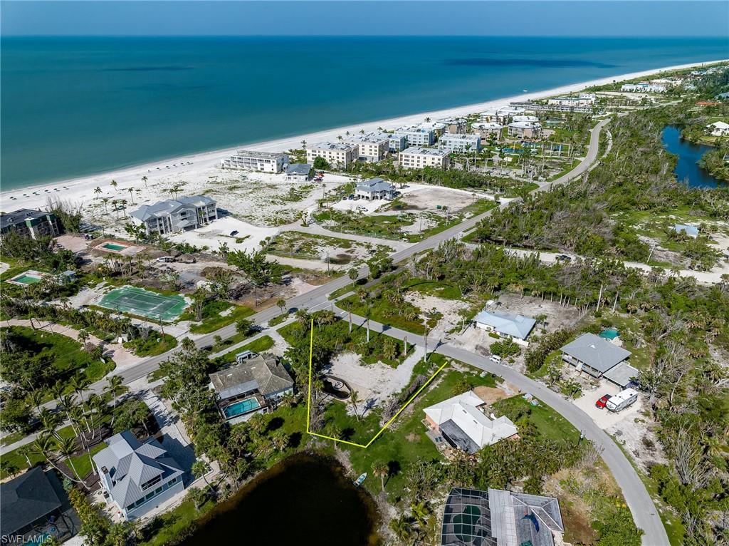 327 Palm Lake DR