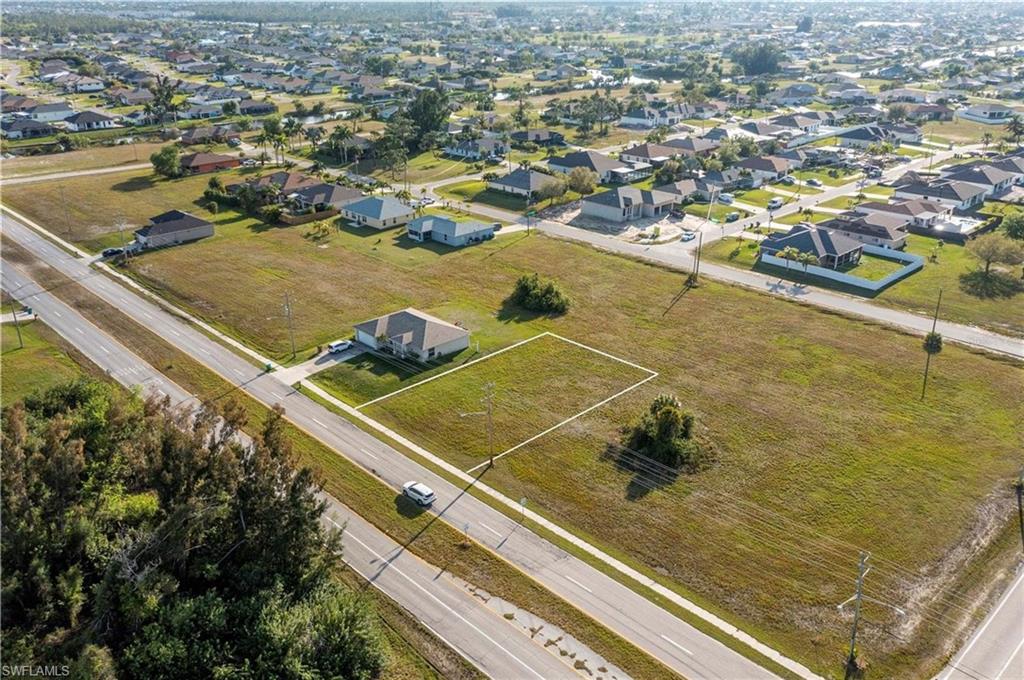 Drone / aerial view with a residential view