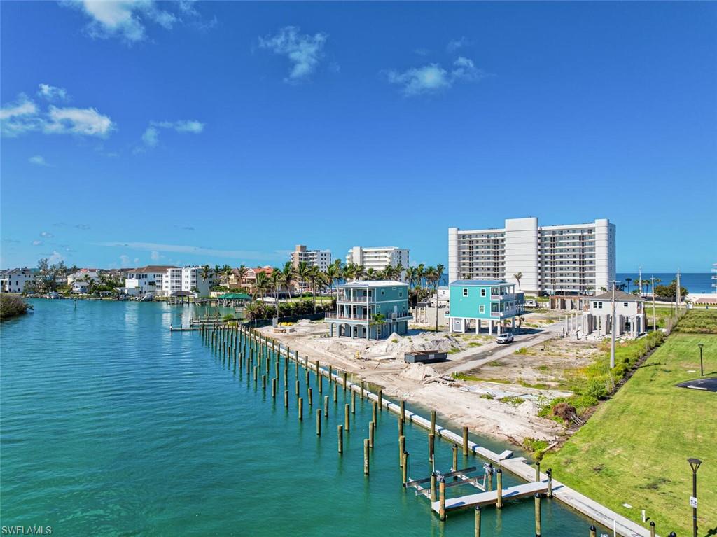New docks and seawall under construction
