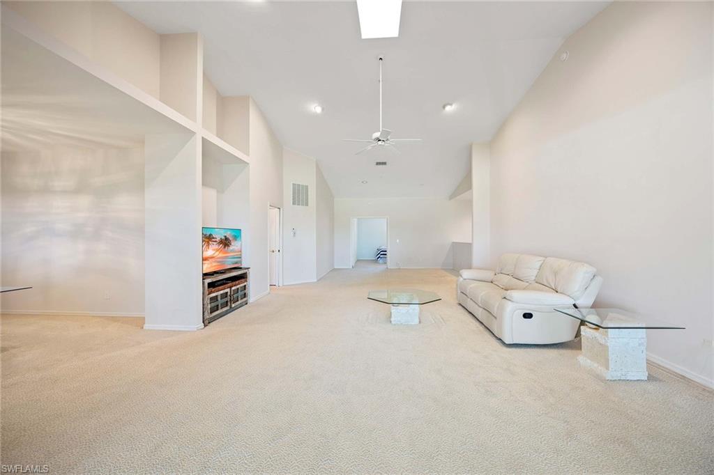 24460 Reserve CT 202 photo 8