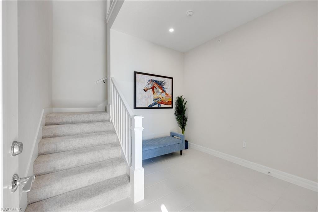 273 Indies DR E 202 photo 16