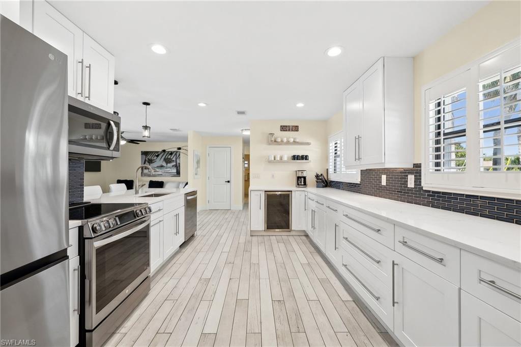 Fully Remodeled Modern Kitchen