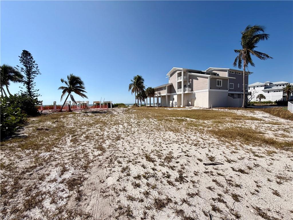 7902 Estero BLVD