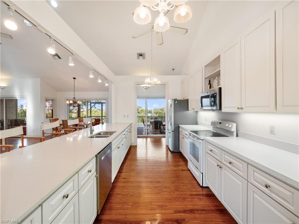 16543 Captiva DR photo 16