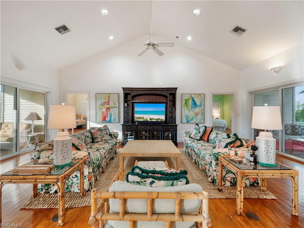 16543 Captiva DR photo 11