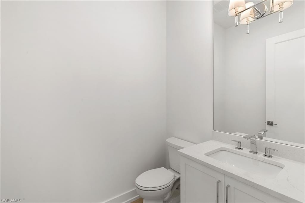 1285 Orange CT photo 26