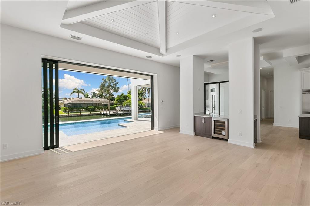 1285 Orange CT