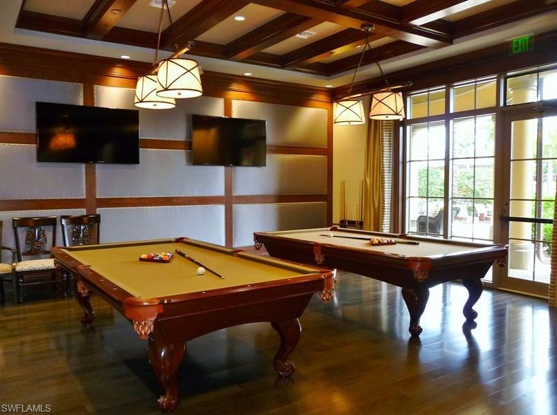 Players Club Billard's Room