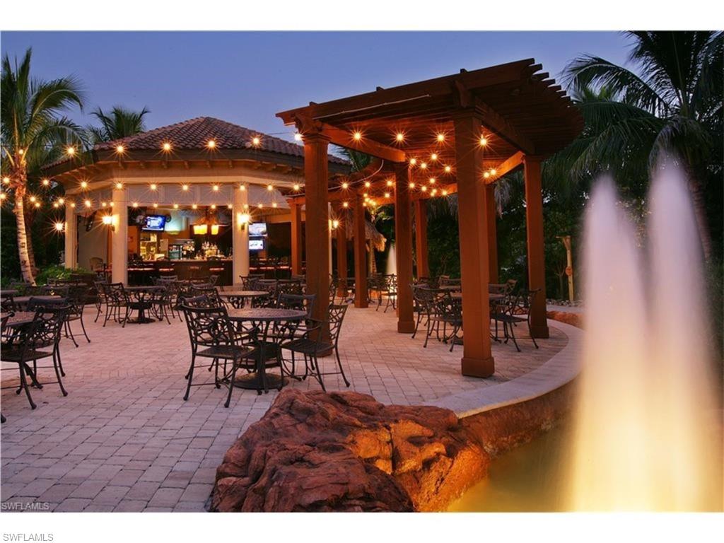 Players Club Outdoor Bar