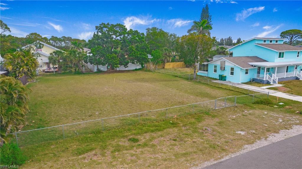713 109th AVE N photo 6