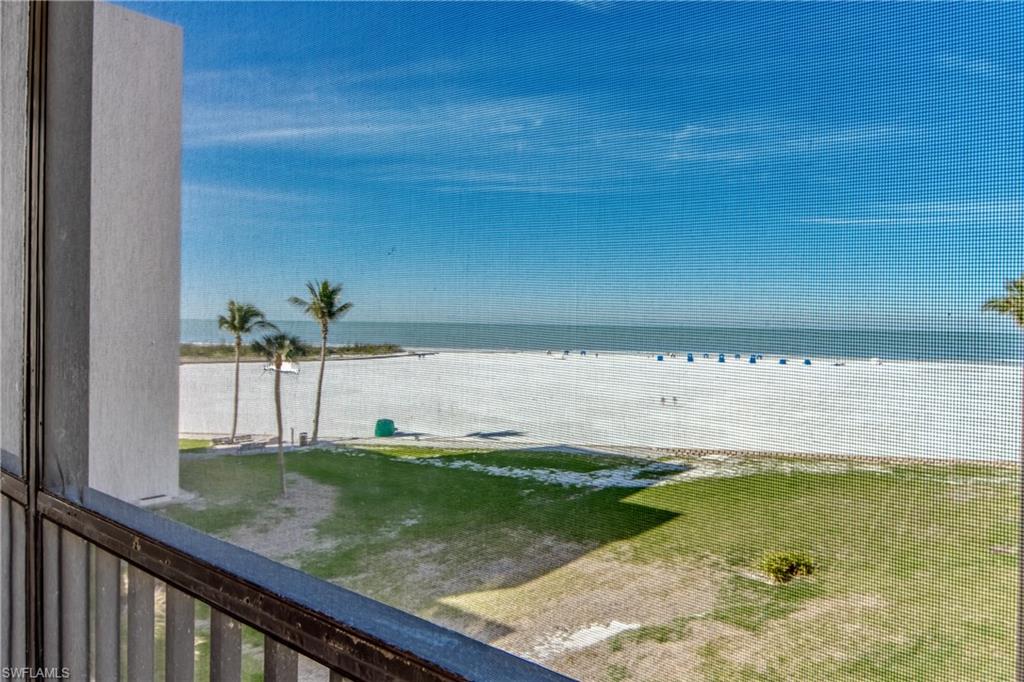 Beach view from the Lanai