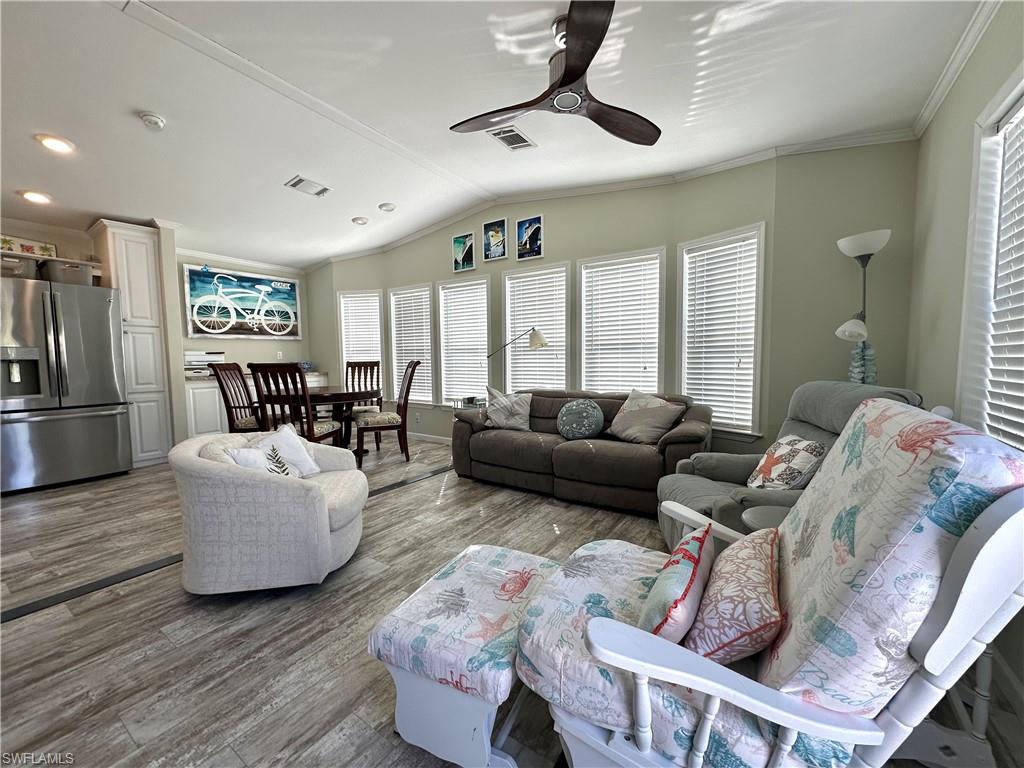 4520 Split Log LN E photo 10