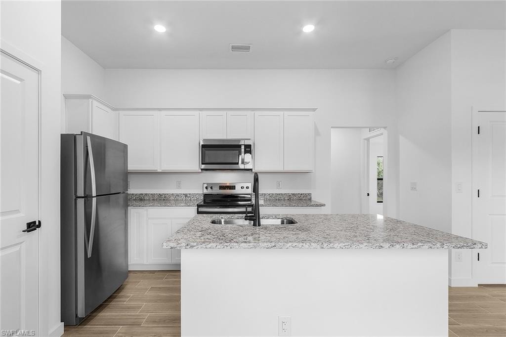 2612 NW 25th AVE