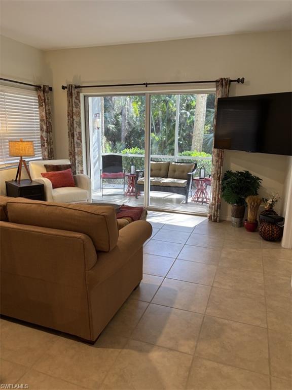 4440 Botanical Place CIR 102 photo 6