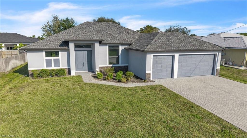 459 NE 2nd PL
