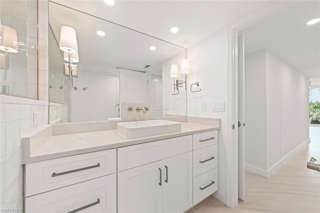 200 Periwinkle WAY 111 photo 28