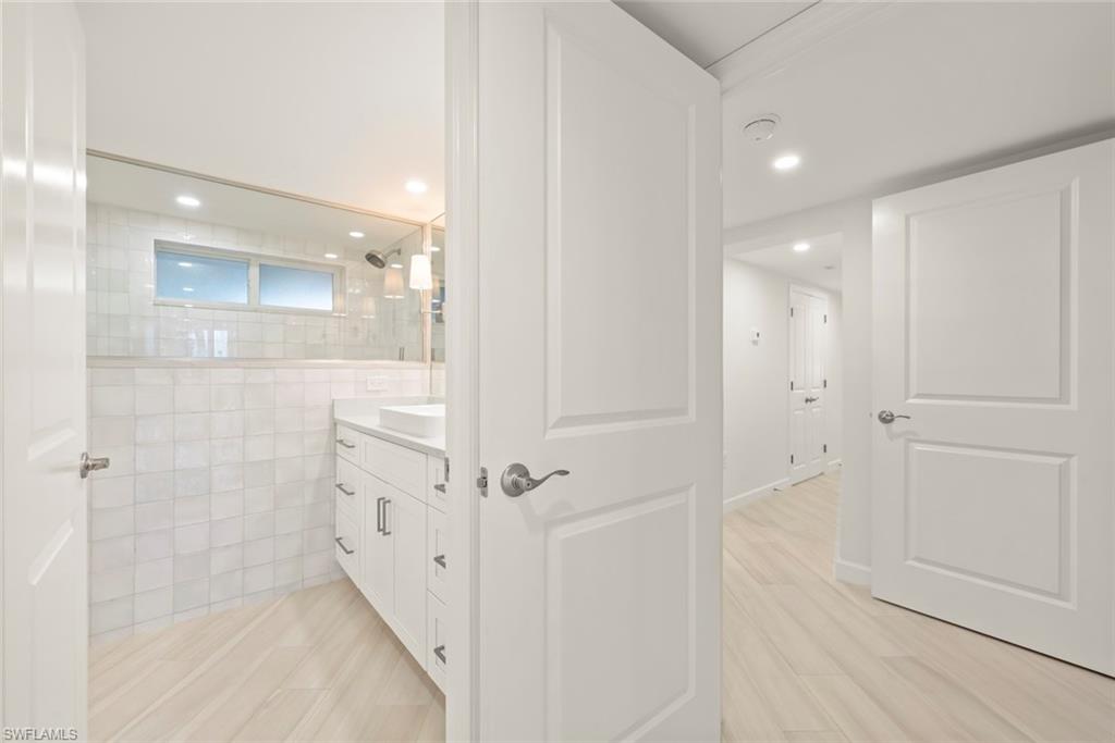 200 Periwinkle WAY 111 photo 33