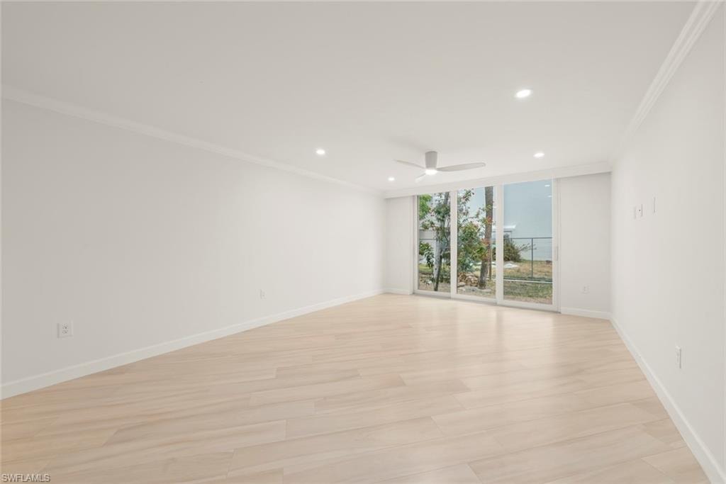 200 Periwinkle WAY 111 photo 15