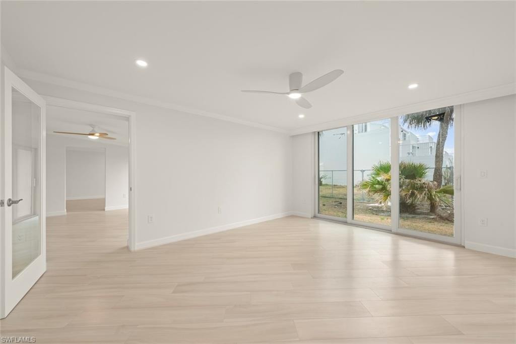 200 Periwinkle WAY 111 photo 25