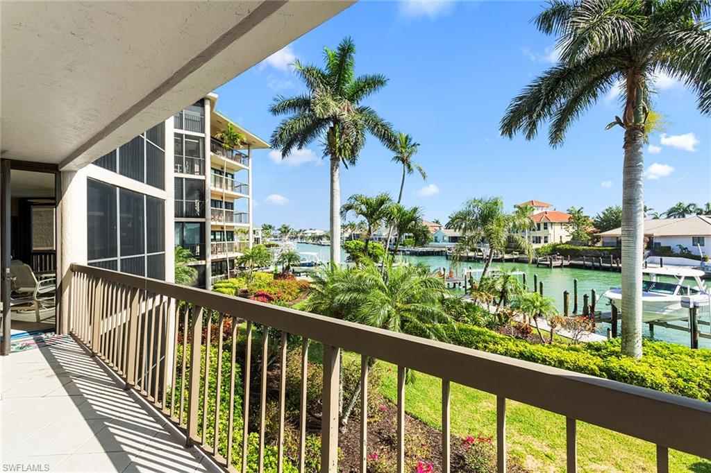 845 Collier CT 204