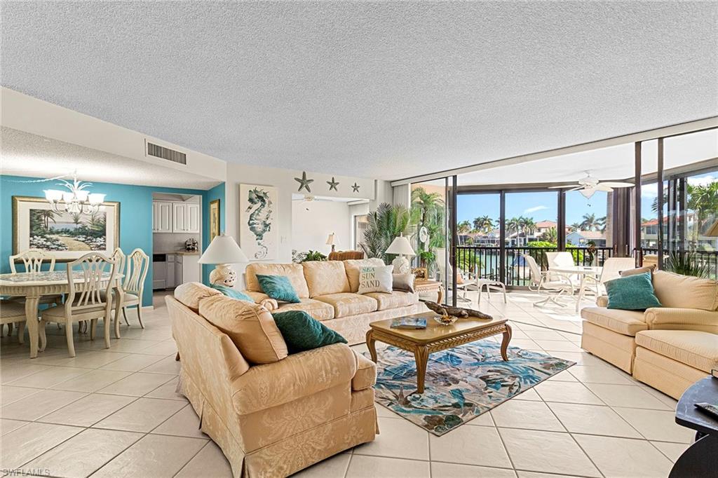 845 Collier CT 204