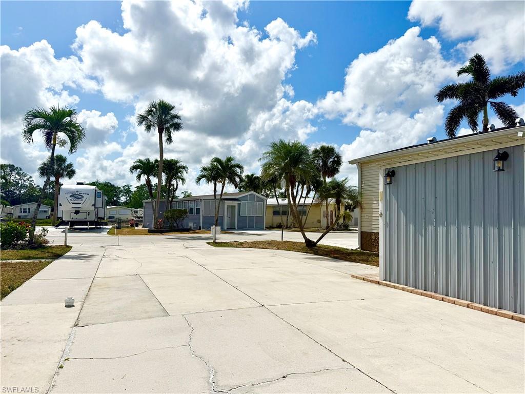 371 Imperial Wilderness BLVD photo 11