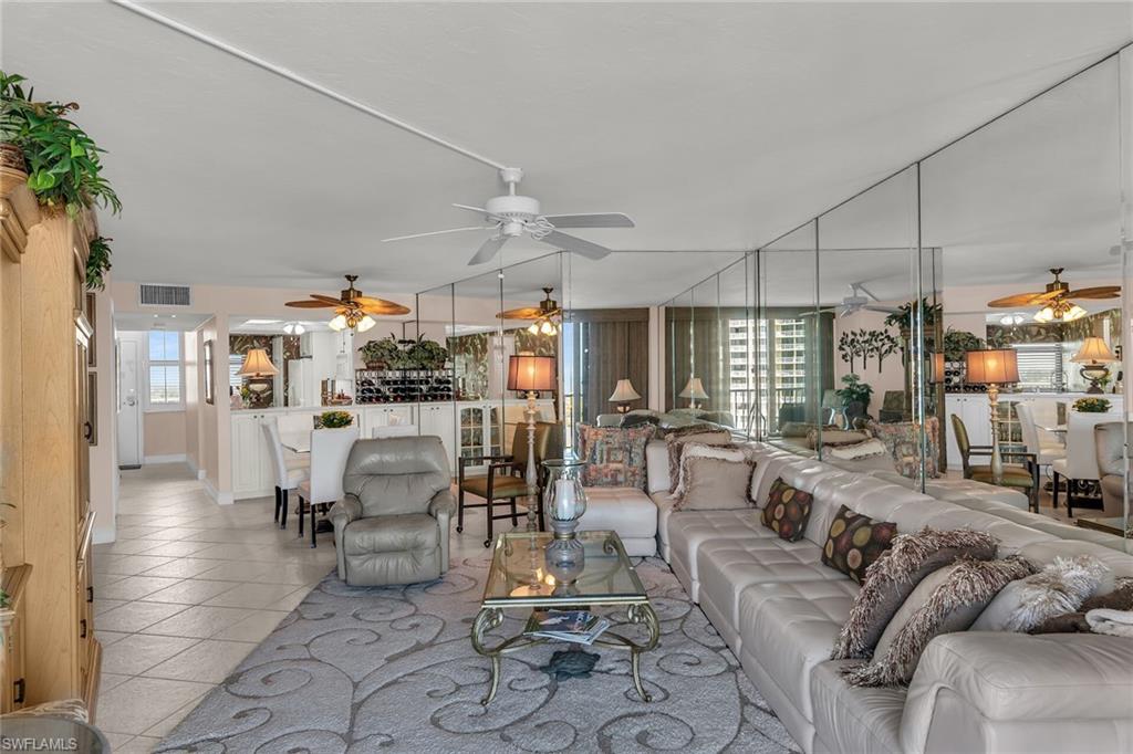320 Seaview CT 1201 photo 18