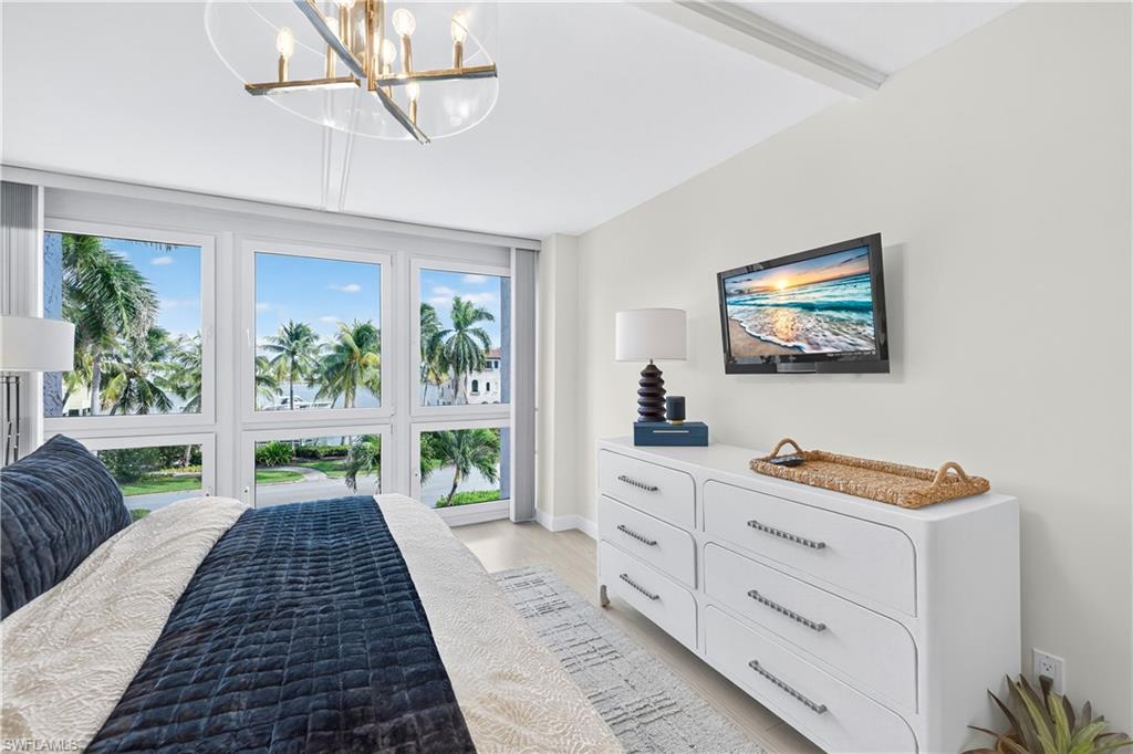 4031 Gulf Shore BLVD N 3E photo 18