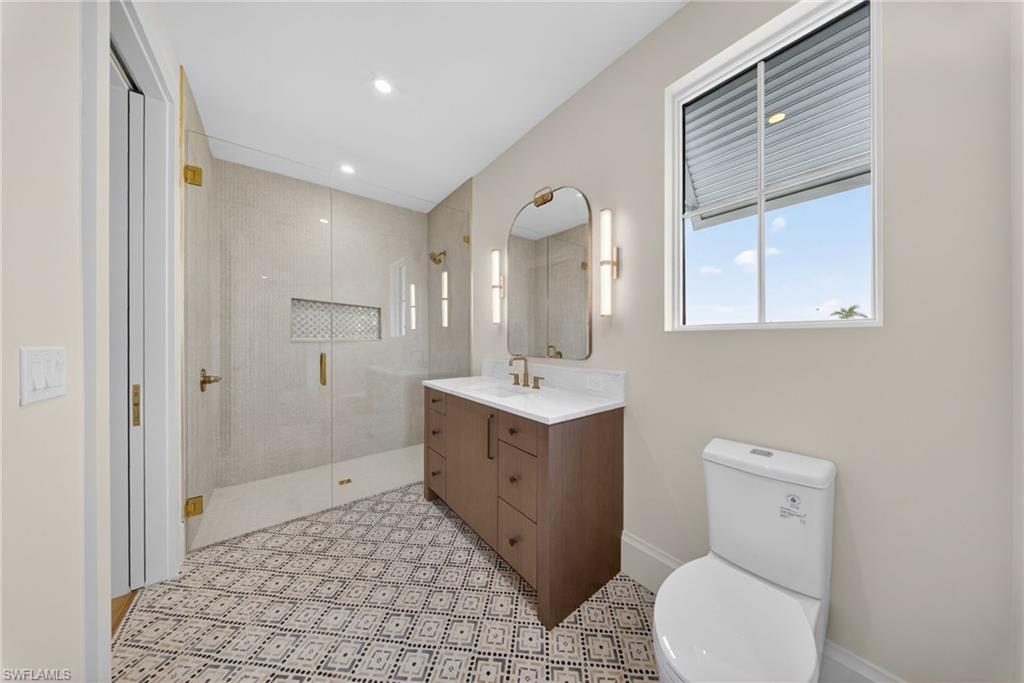 983 Sundrop CT photo 36