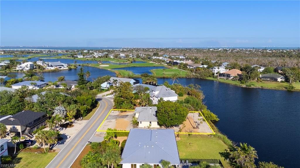 Aerial View/Lake Views