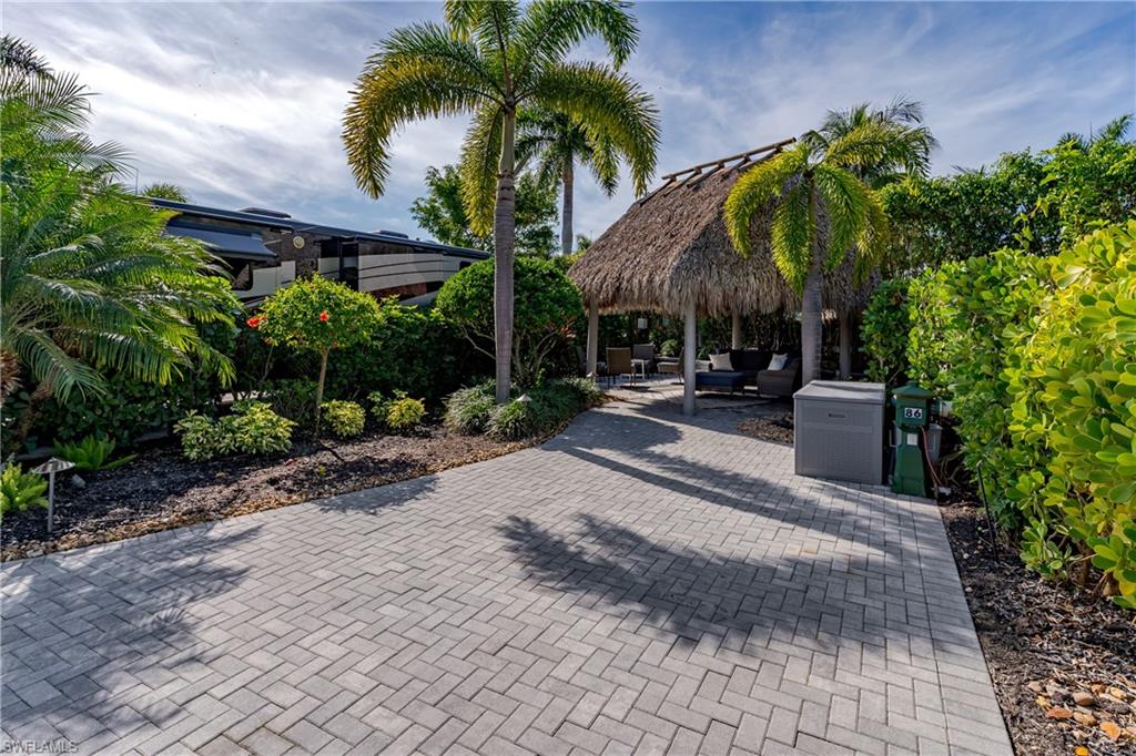 13568 Snook CIR
