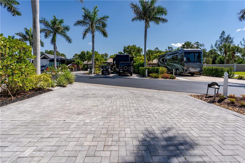 13568 Snook CIR photo 25