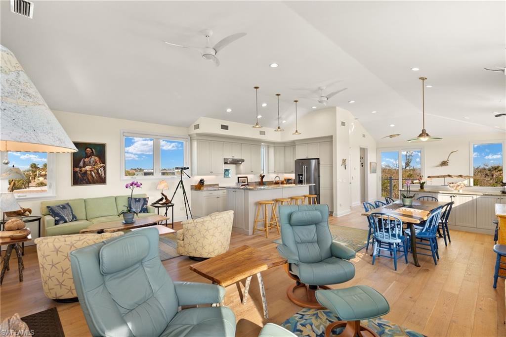 2190 Camino Del Mar DR photo 11