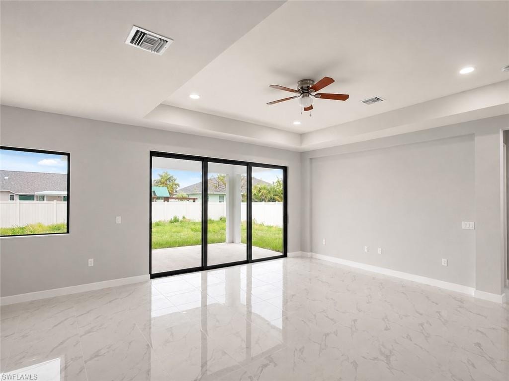 1103 Tropicana PKWY W