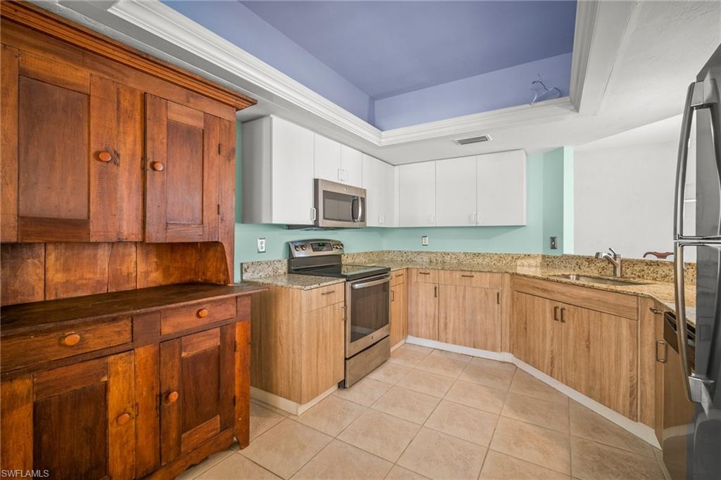 2651 Citrus Lake DR D203 photo 11