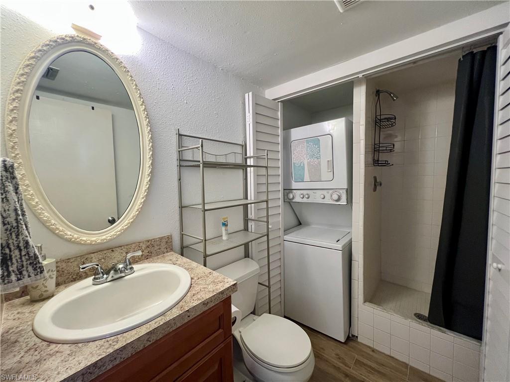 3370 Yukon CIR 3 photo 16