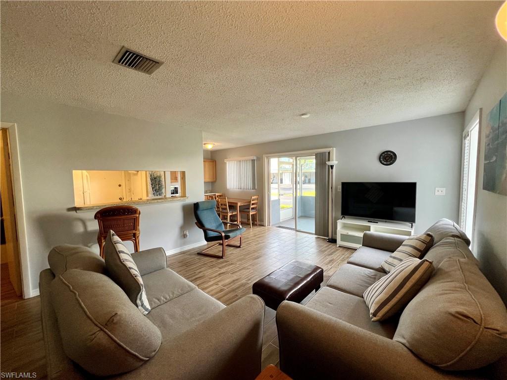 3370 Yukon CIR 3 photo 9