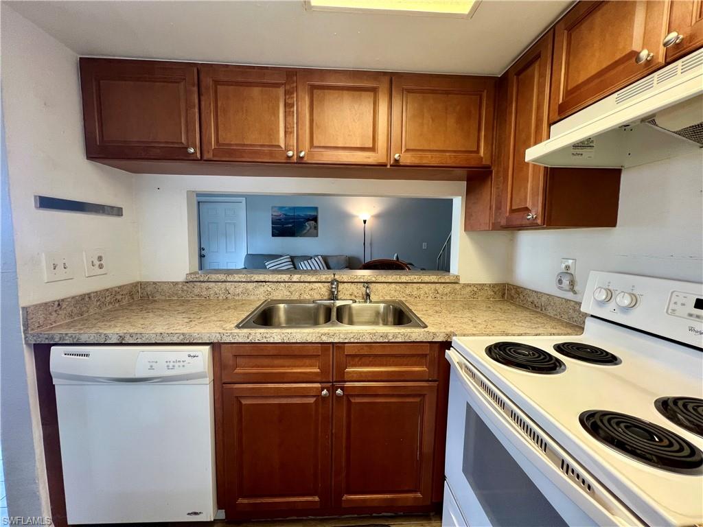 3370 Yukon CIR 3 photo 15