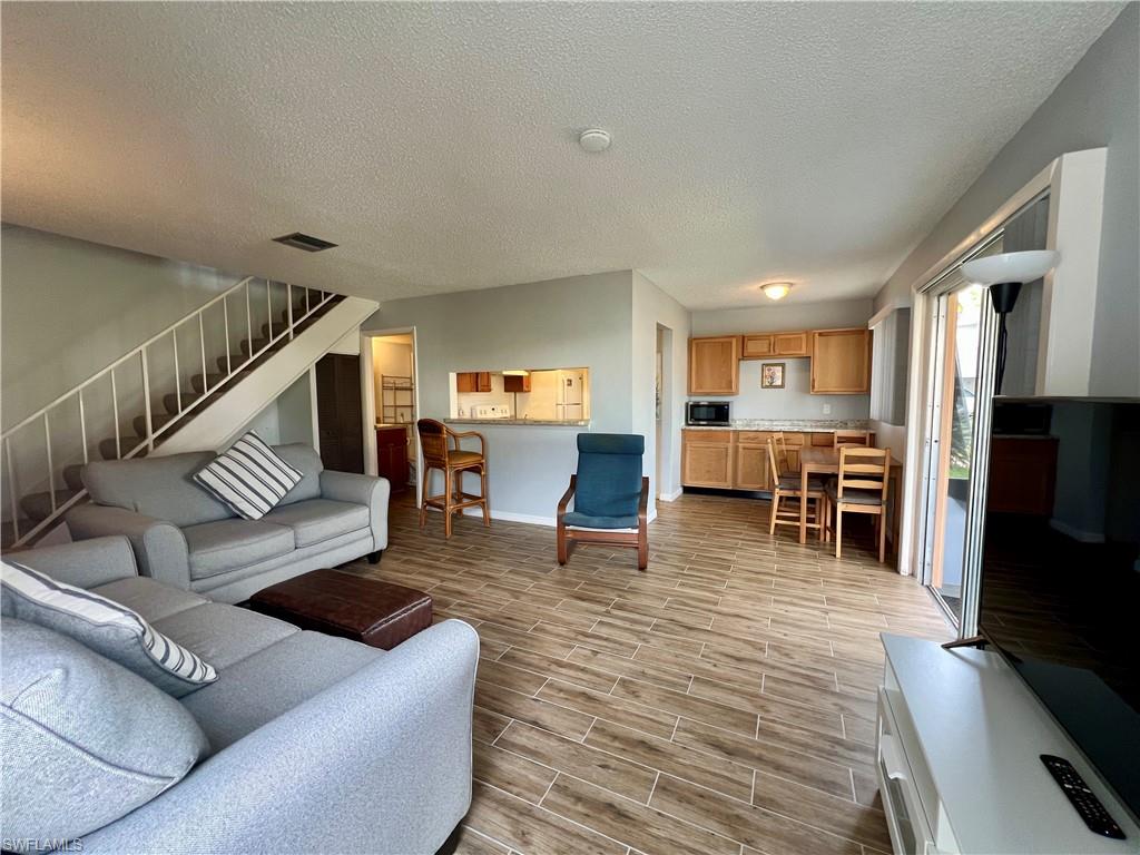 3370 Yukon CIR 3 photo 11