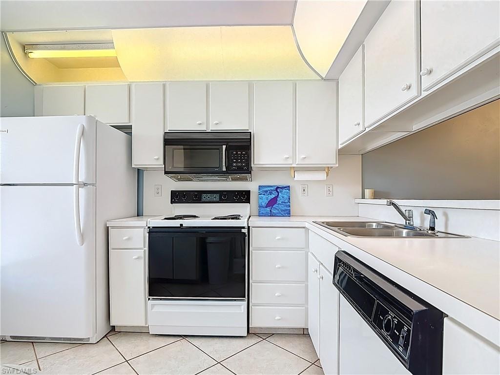 1025 Mainsail DR 215 photo 9