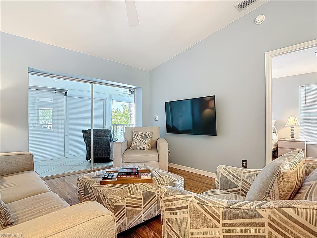 1025 Mainsail DR 215