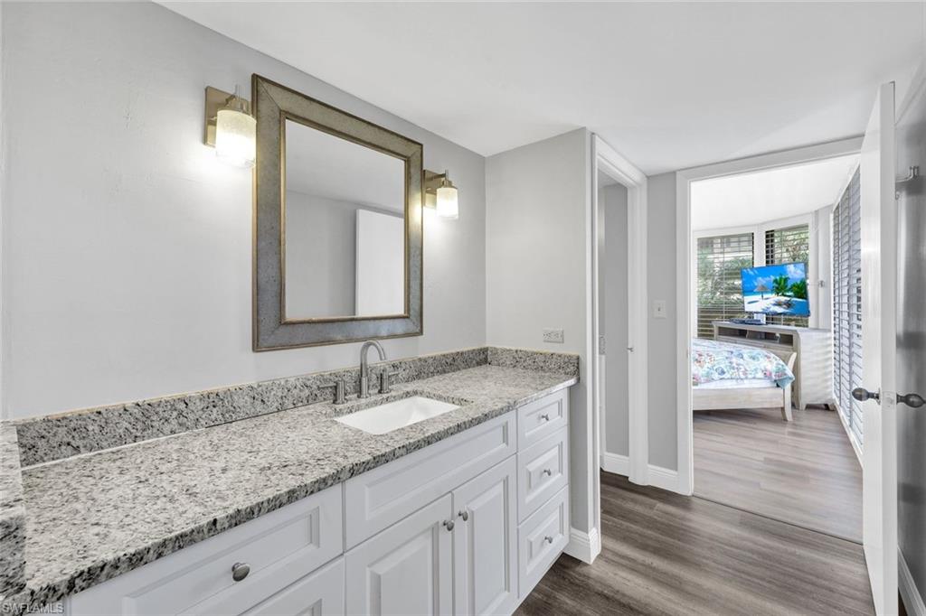 730 Collier BLVD 106 photo 20
