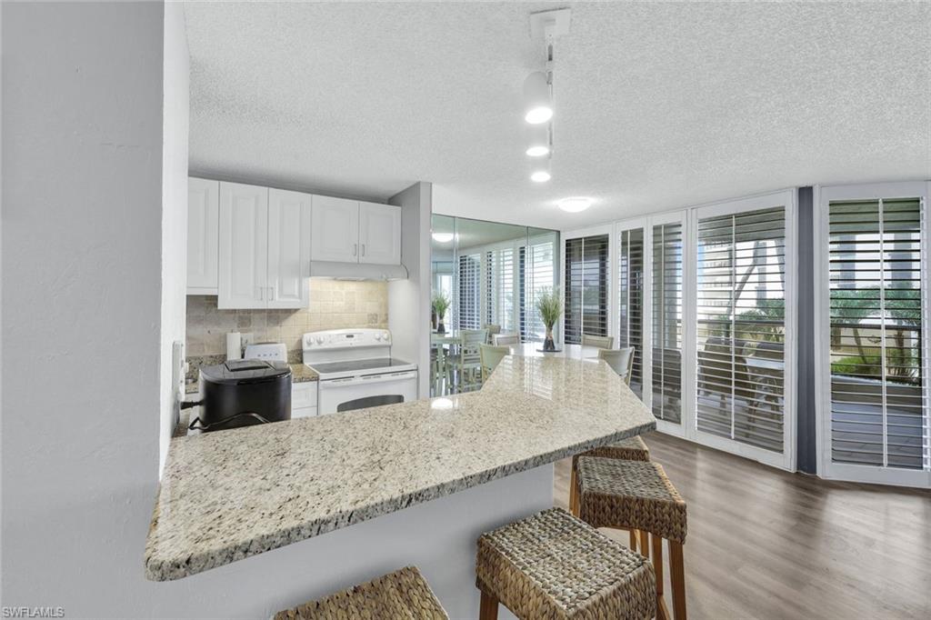730 Collier BLVD 106 photo 9