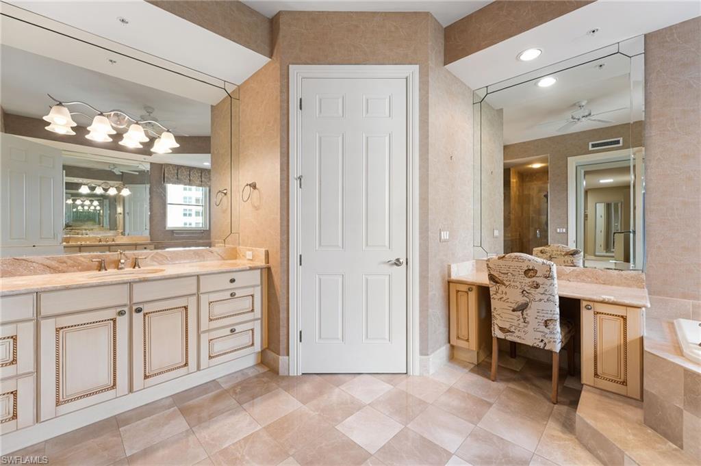 14270 Royal Harbour CT 620 photo 23