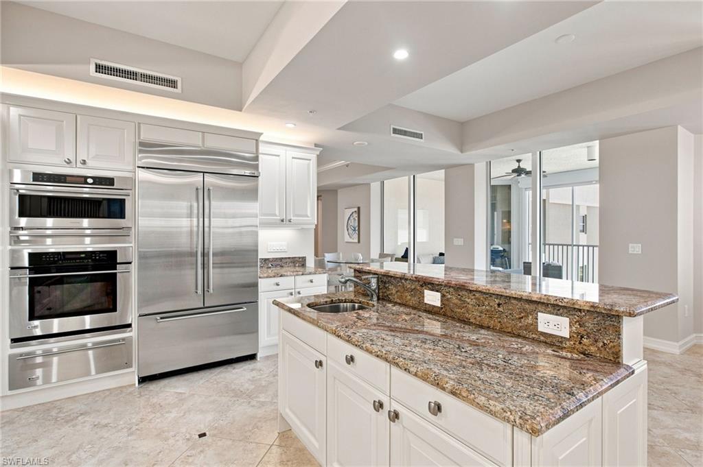 14270 Royal Harbour CT 620 photo 12