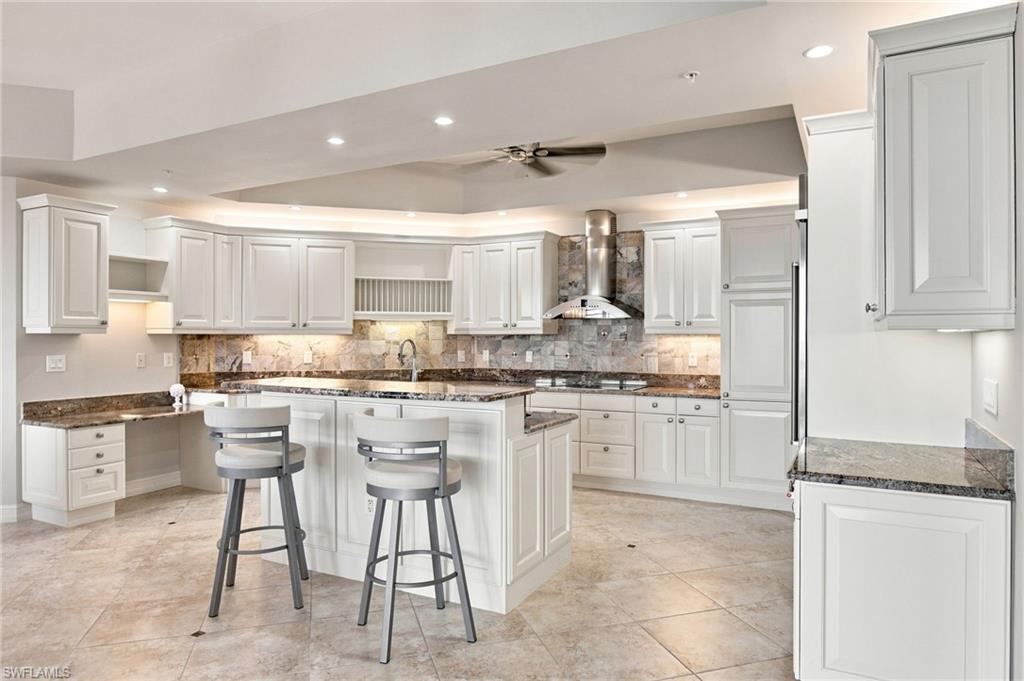 14270 Royal Harbour CT 620 photo 9