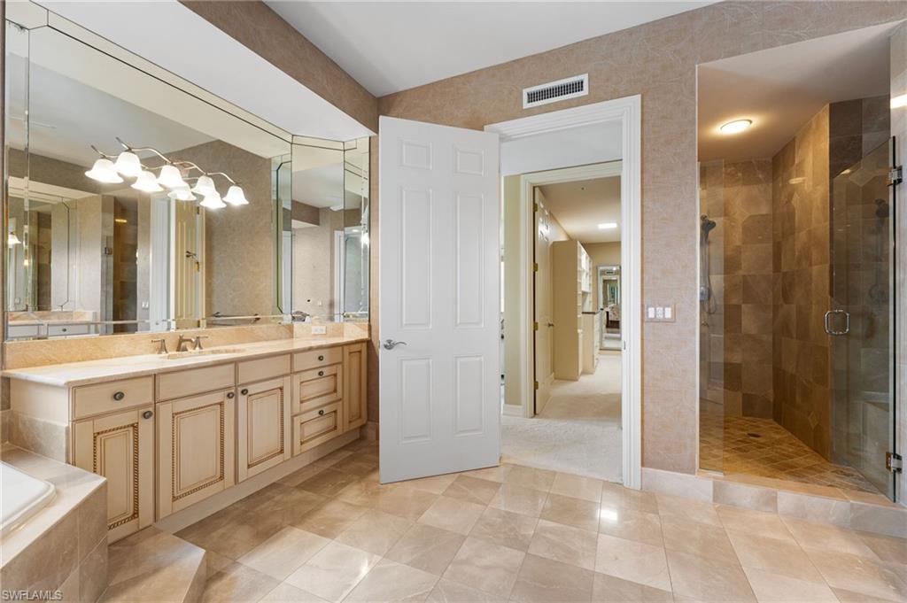 14270 Royal Harbour CT 620 photo 24