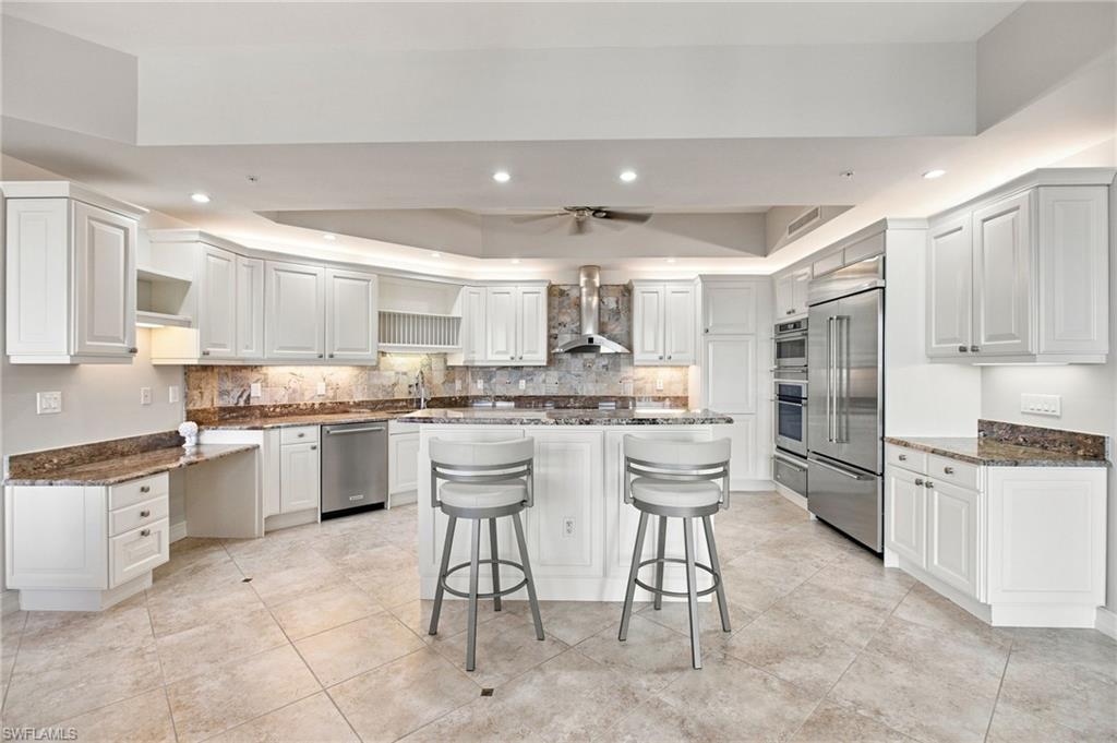 14270 Royal Harbour CT 620 photo 10