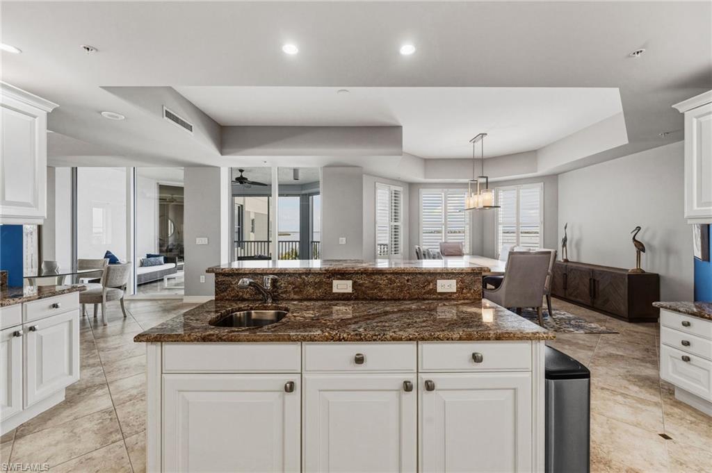14270 Royal Harbour CT 620 photo 14